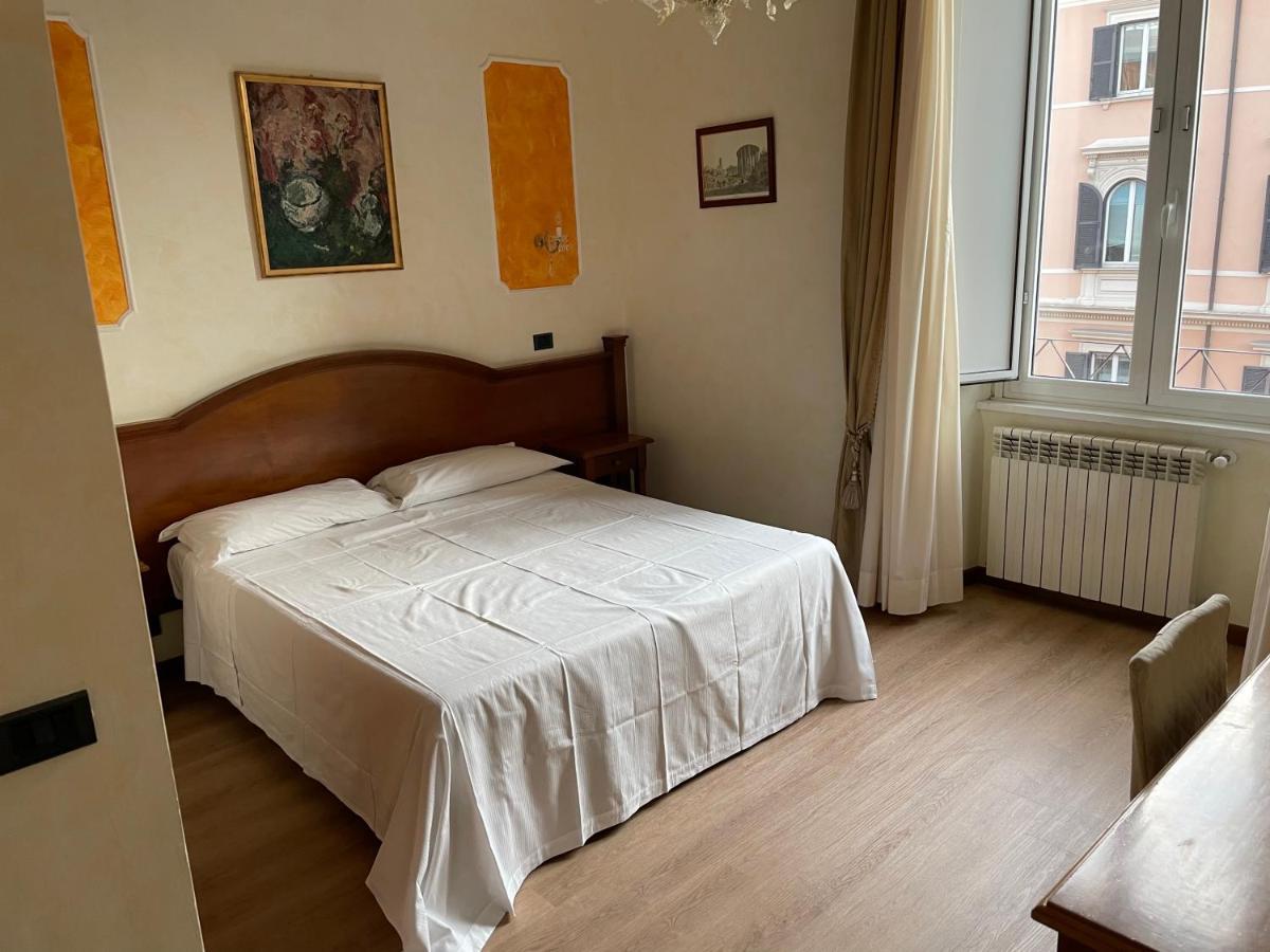 Le Petit Real Hotel Rom Eksteriør billede