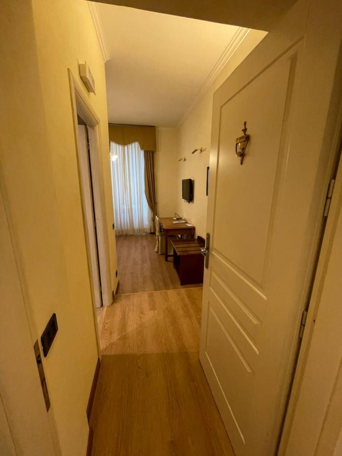 Le Petit Real Hotel Rom Eksteriør billede