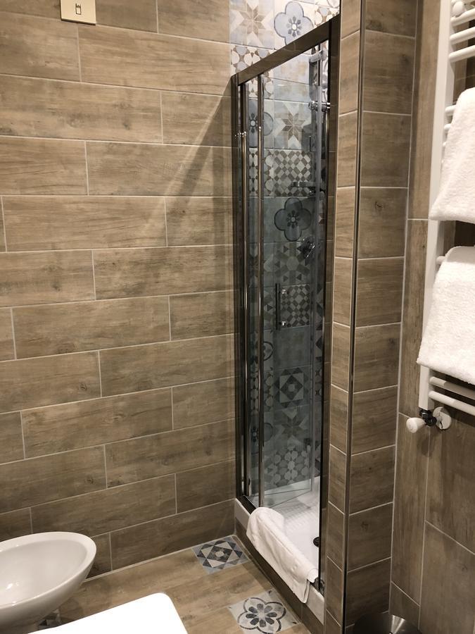 Le Petit Real Hotel Rom Eksteriør billede